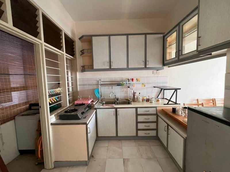 Condominium for Sale at Indah Bay Condominium - Jenny Leong - Kitchen - PropertyGuru.com.my