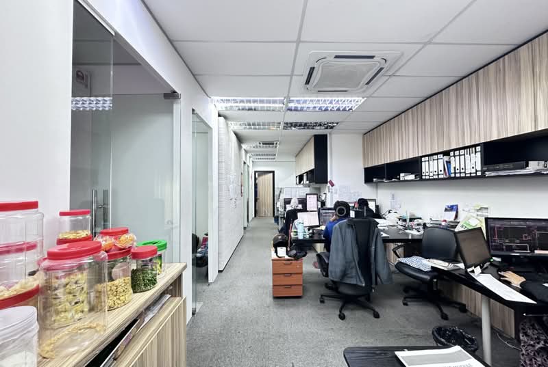 Kedai / Pejabat untuk Dijual di Kuchai Business Park (Kuala Lumpur) - Elynn Ooi - Interior - PropertyGuru.com.my
