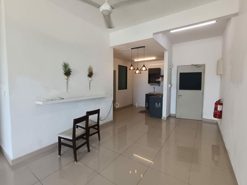 Kondominium untuk Disewa di Skyvilla @ D'Island - Nyco Lim - Living Room - PropertyGuru.com.my