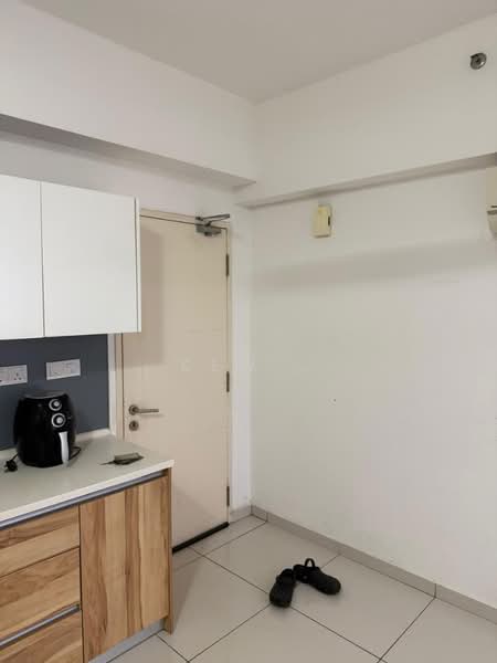 Service Residence for Sale at Conezion Residences - Kew . - PropertyGuru.com.my