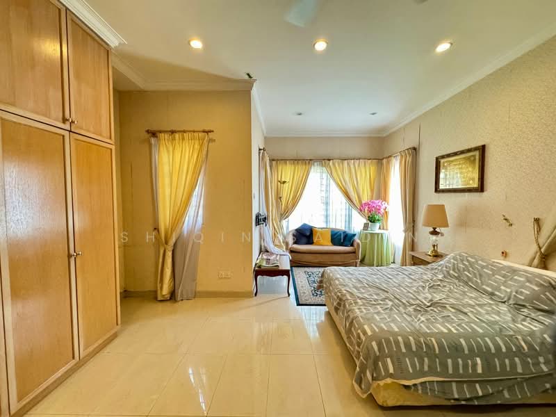 Bungalow for Sale in Bukit Jelutong (Shah Alam) - Shiqin Saidin - Bedroom - PropertyGuru.com.my