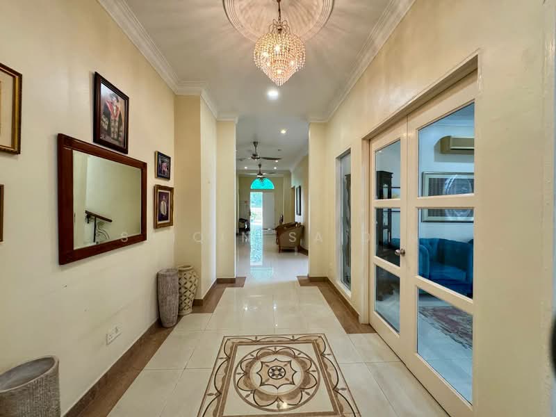 Bungalow for Sale in Bukit Jelutong (Shah Alam) - Shiqin Saidin - Corridor - PropertyGuru.com.my