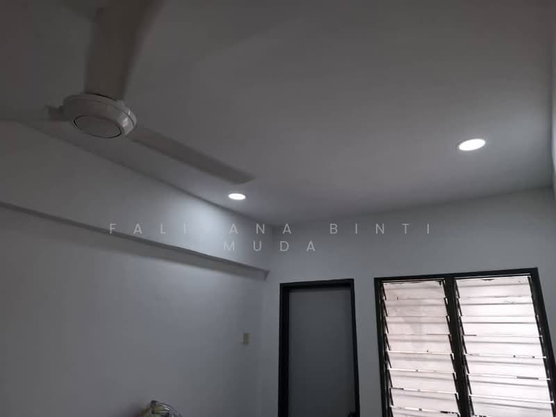 Pangsapuri untuk Dijual di Saujana Ria / Sri Saujana - Faliyana binti Muda - PropertyGuru.com.my