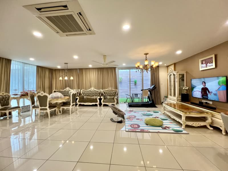 Semi-Detached House for Rent in Taman Mount Austin (Tebrau) - Khoo . - PropertyGuru.com.my