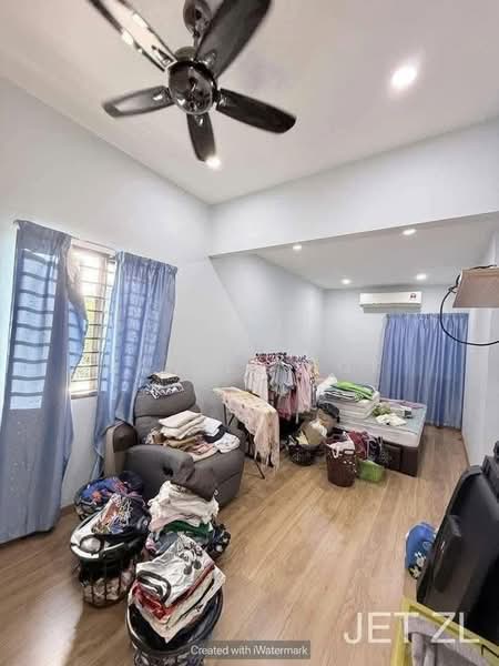 2-storey Terraced House for Sale in Kawasan 2, Taman Sri Andalas (Klang) - Daniel Kok - Bedroom - PropertyGuru.com.my