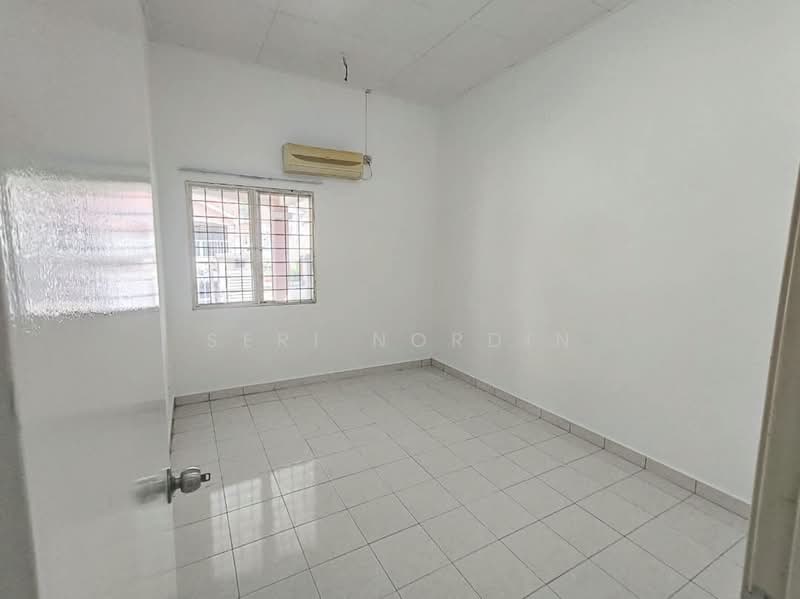 1-storey Terraced House for Sale in Alam Suria (Puncak Alam) - Seri Nordin - PropertyGuru.com.my