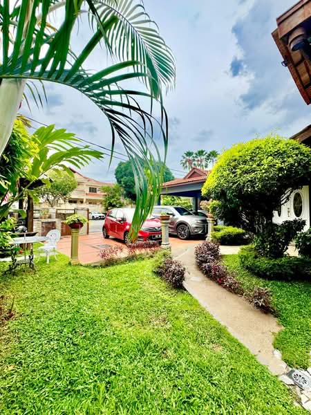 Semi-Detached House for Sale in Ampang (Selangor) - Shiqin Saidin - Exterior - PropertyGuru.com.my