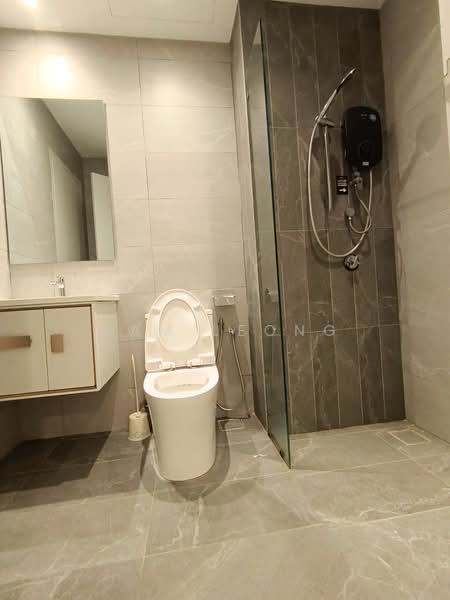 Servis Apartment untuk Disewa di Majestic Residence - Sam Leong - Bathroom - PropertyGuru.com.my