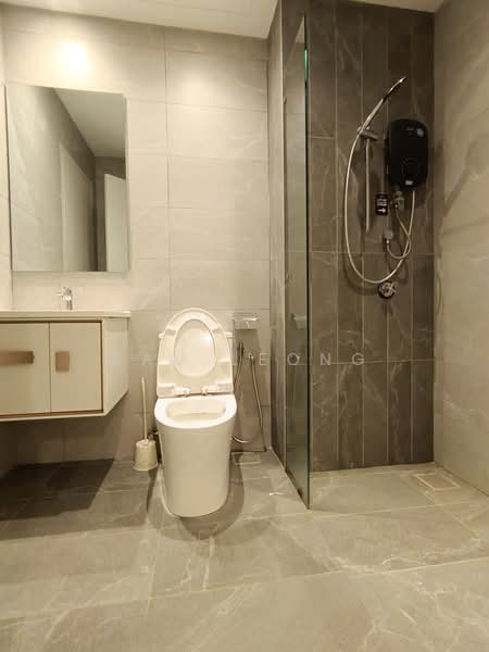 Servis Apartment untuk Disewa di Majestic Residence - Sam Leong - Bathroom - PropertyGuru.com.my
