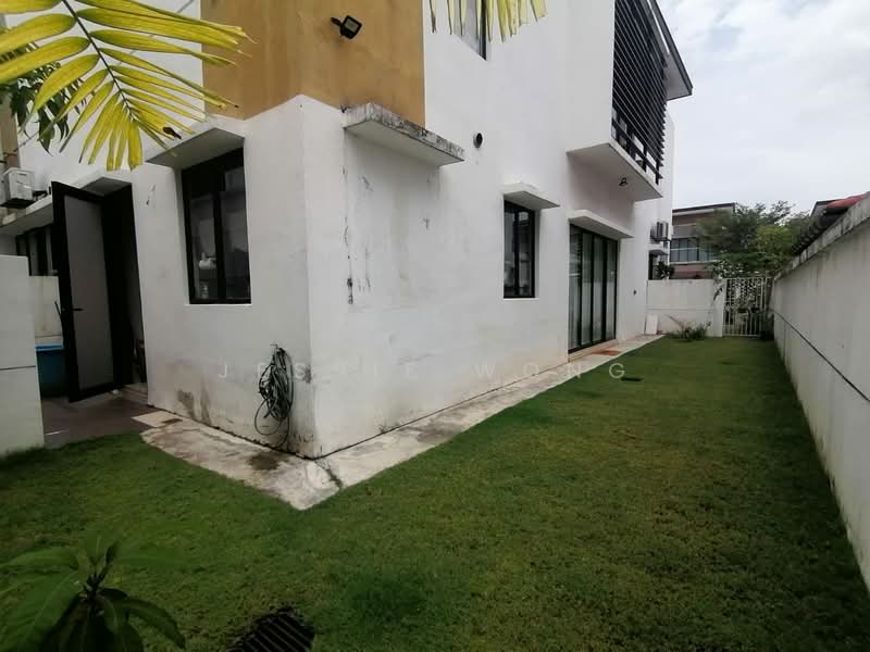 Semi-Detached House for Sale in Rawang (Selangor) - Jessie Wong - Exterior - PropertyGuru.com.my