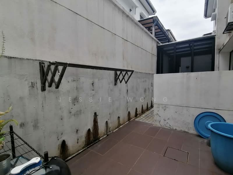 Semi-Detached House for Sale in Rawang (Selangor) - Jessie Wong - Exterior - PropertyGuru.com.my