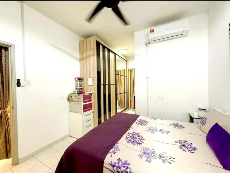 Rumah Bandar untuk Dijual di Bandar Seri Putra (Bangi) - Hairi Halim - PropertyGuru.com.my