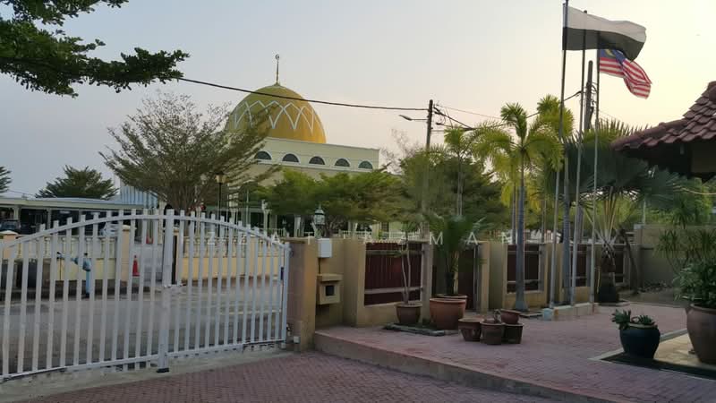 Bungalow for Sale in Tok Sira (Kuantan) - Izzat Azman - Exterior - PropertyGuru.com.my