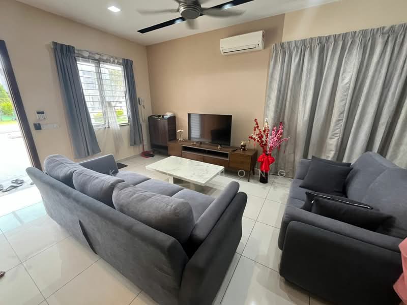 Terraced House for Sale in Batu 9 (Cheras) - Kent Chong - Living Room - PropertyGuru.com.my