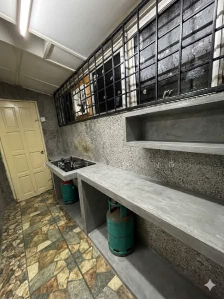 Terraced House for Sale in Batu 9 (Cheras) - Kent Chong - Kitchen - PropertyGuru.com.my