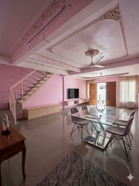Terraced House for Sale in Batu 9 (Cheras) - Kent Chong - Living Room - PropertyGuru.com.my