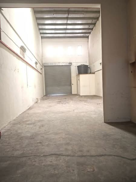 Kilang untuk Disewa di Taman Mount Austin (Tebrau) - Regine Ng - Interior - PropertyGuru.com.my
