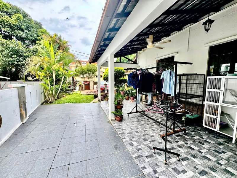 Semi-Detached House for Sale in Ampang (Selangor) - Shiqin Saidin - Exterior - PropertyGuru.com.my