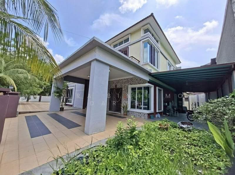 Bungalow for Sale in Bandar Warisan Puteri (Seremban) - Maizura binti Mohd Darus - Exterior - PropertyGuru.com.my