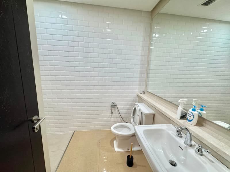 Kondominium untuk Disewa di Quayside Seafront Resort Condominiums - Giselle Wong - Bathroom - PropertyGuru.com.my
