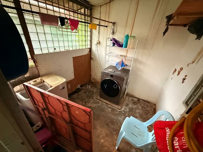 Rumah Teres 1 Tingkat untuk Dijual di Desa Jaya Kepong (Kepong) - Sean Yong - Balcony - PropertyGuru.com.my