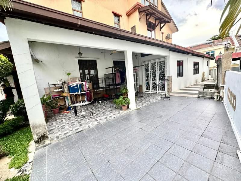 Semi-Detached House for Sale in Ampang (Selangor) - Shiqin Saidin - Exterior - PropertyGuru.com.my