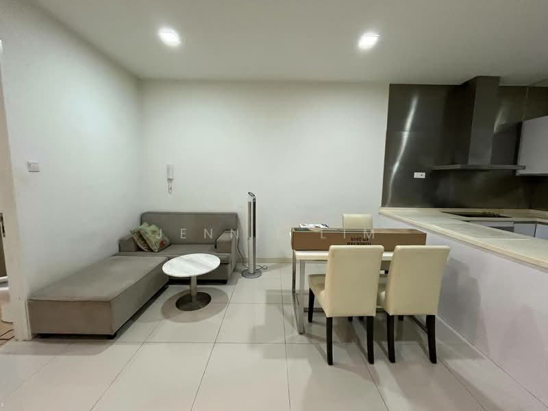 Servis Apartment untuk Disewa di Camellia Serviced Suites - Jennie Lim - Living Room - PropertyGuru.com.my