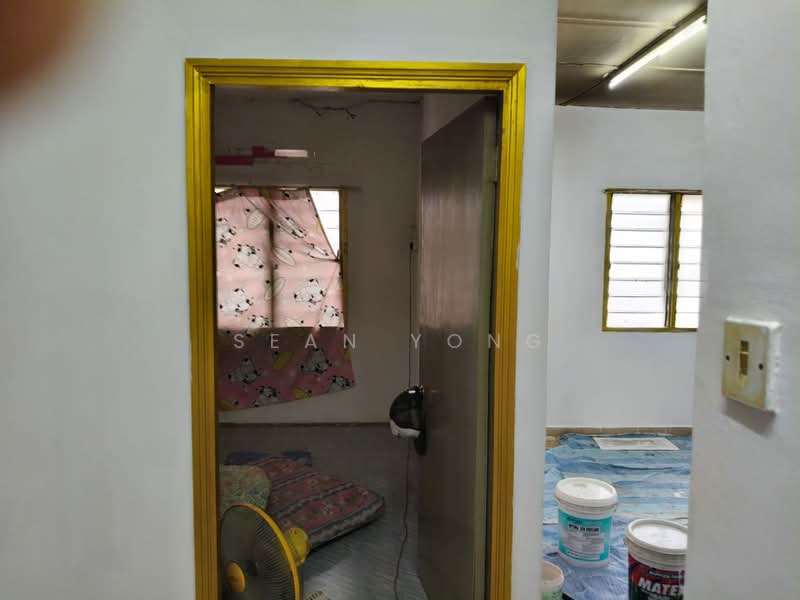 1-storey Terraced House for Rent in Taman Desa Jaya (Kepong) - Sean Yong - Bedroom - PropertyGuru.com.my