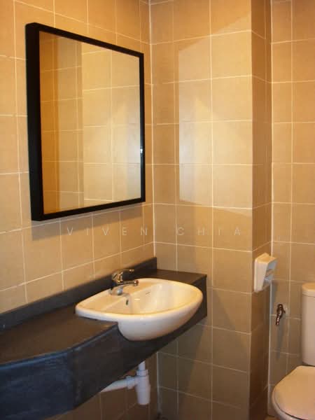 Servis Apartment untuk Disewa di Waldorf Tower - Viven Chia - Bathroom - PropertyGuru.com.my