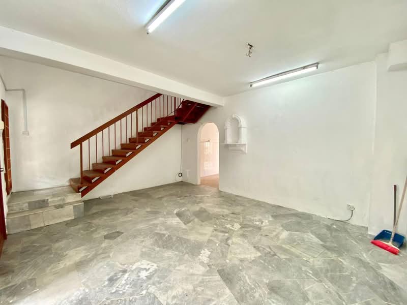 Rumah Teres 2 Tingkat untuk Dijual di Taman Puchong Perdana (Puchong) - Izzati Mat - Interior - PropertyGuru.com.my