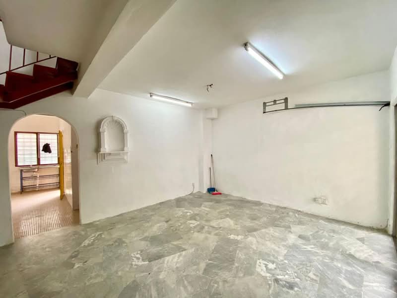 Rumah Teres 2 Tingkat untuk Dijual di Taman Puchong Perdana (Puchong) - Izzati Mat - Interior - PropertyGuru.com.my