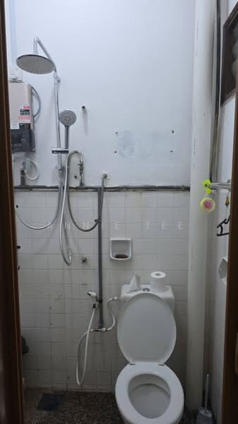 1-storey Terraced House for Sale in Taman Perling (Perling) - Annie Tee - PropertyGuru.com.my