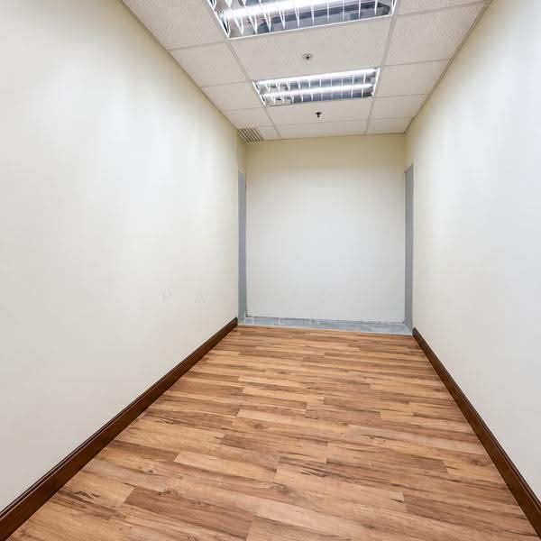 Shop for Rent in Mont Kiara (Kuala Lumpur) - Patrick Chen - Corridor - PropertyGuru.com.my