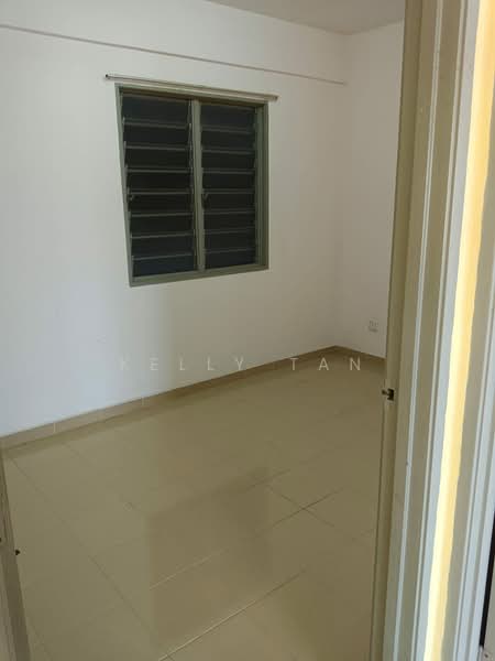 Flat for Rent at Pinang Court - Kelly Tan - PropertyGuru.com.my