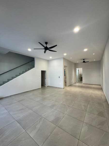 2-storey Terraced House for Rent in Ayer Keroh (Melaka) - Elson Tay - Living Room - PropertyGuru.com.my