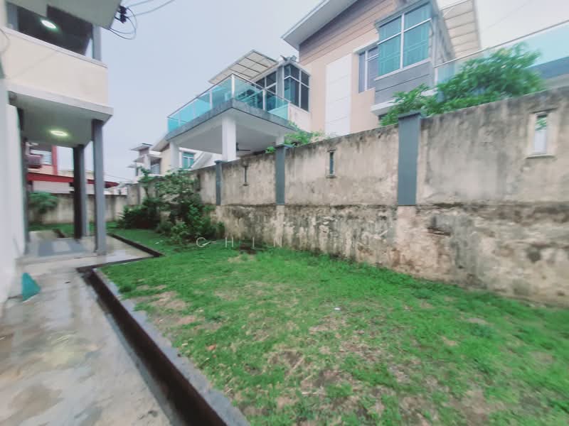 Semi-Detached House for Sale in Alor Gajah (Melaka) - CHIN FN - Exterior - PropertyGuru.com.my
