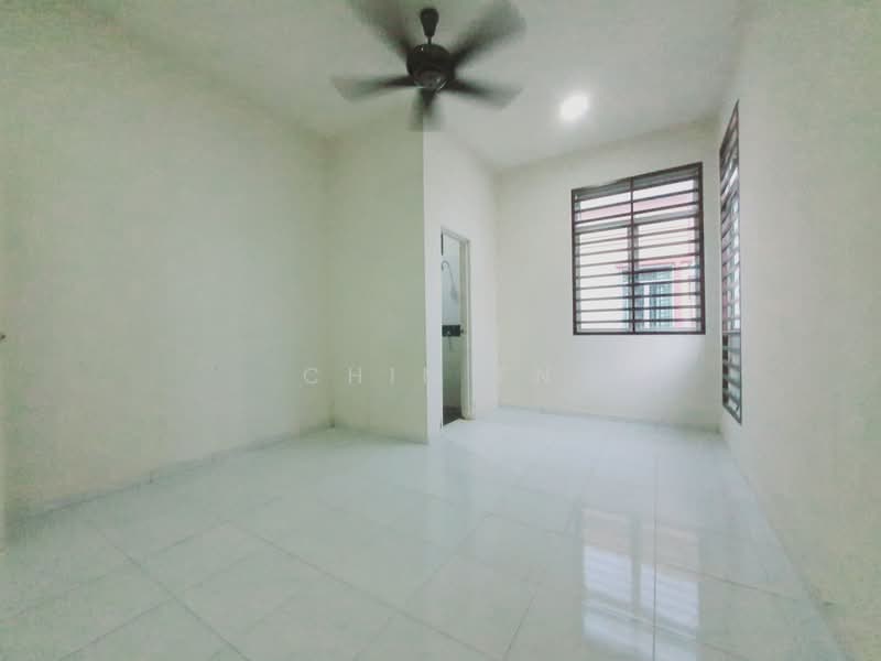 Semi-Detached House for Sale in Alor Gajah (Melaka) - CHIN FN - Living Room - PropertyGuru.com.my