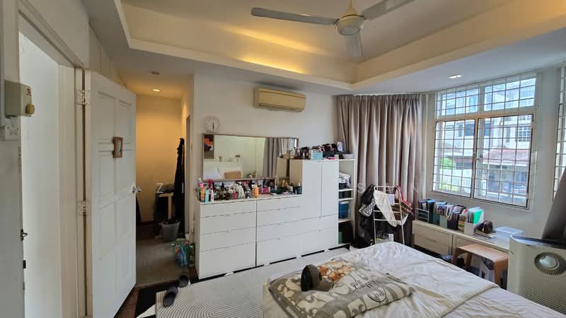 2.5-storey Terraced House for Sale in Bukit Antarabangsa (Ulu Kelang) - Azizah Hasan - PropertyGuru.com.my