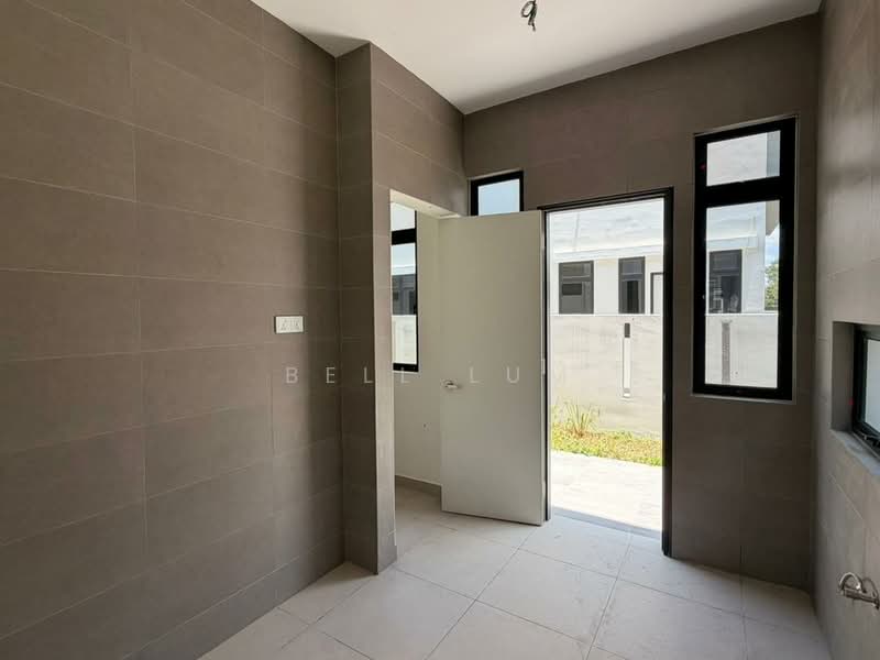 Semi-Detached House for Rent in Taman Sutera Utama (Skudai) - Bell Lum - PropertyGuru.com.my