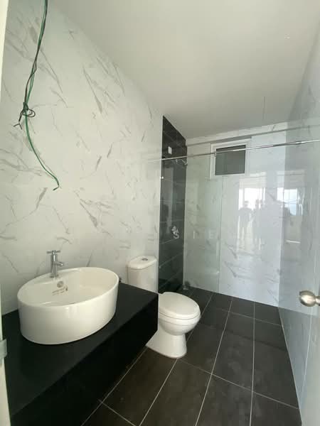 Condominium for Sale at The Zen - Boon Siew - Bathroom - PropertyGuru.com.my