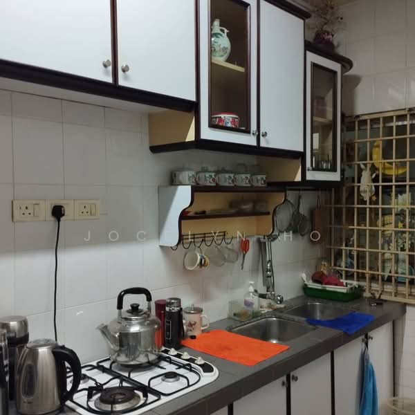 Apartment for Sale at Taman Lembah Maju - Jocelyn Ho - Kitchen - PropertyGuru.com.my
