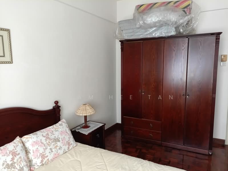 Condominium for Sale at Marina Crescent - Thiam Hee Tan - Bedroom - PropertyGuru.com.my