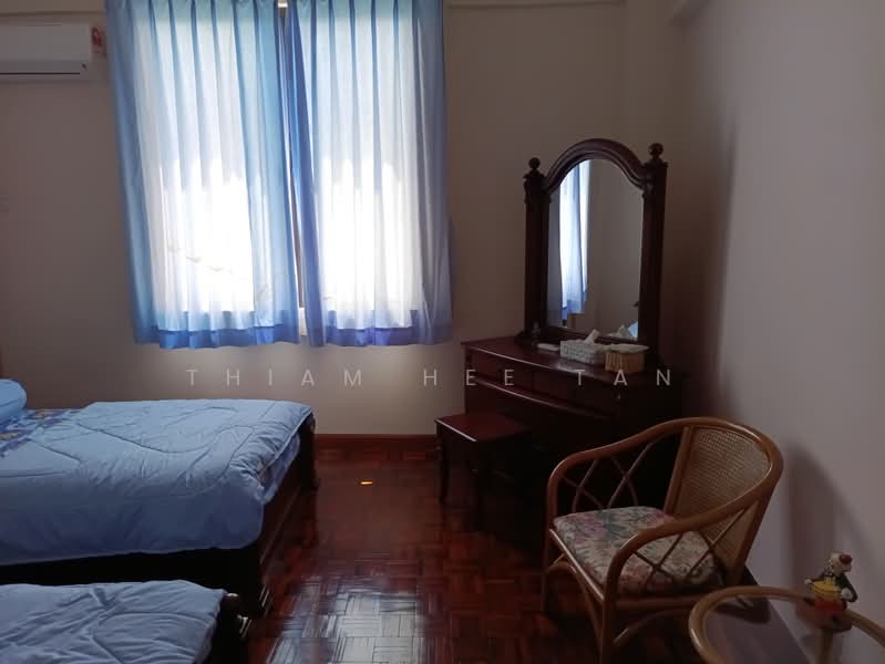 Condominium for Sale at Marina Crescent - Thiam Hee Tan - Bedroom - PropertyGuru.com.my