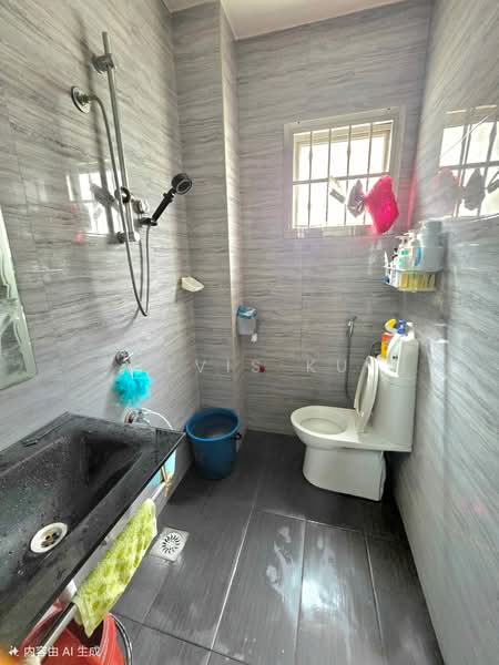Rumah Teres 2 Tingkat untuk Dijual di Taman Setia Indah (Tebrau) - Elvis Ku - Bathroom - PropertyGuru.com.my