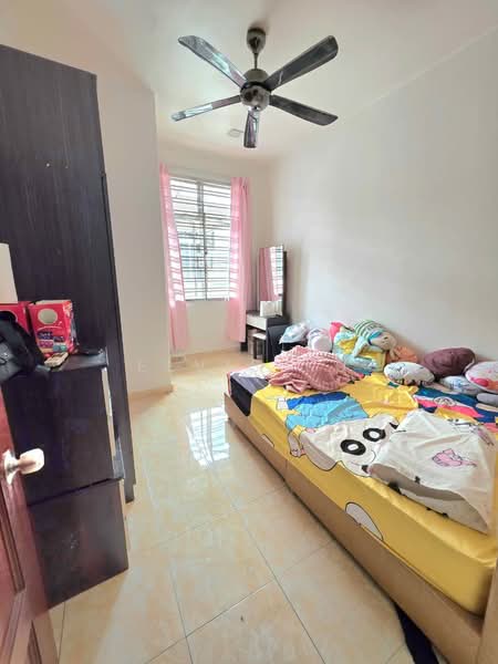 Rumah Teres 2 Tingkat untuk Dijual di Taman Setia Indah (Tebrau) - Elvis Ku - Bedroom - PropertyGuru.com.my
