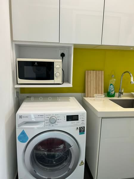 Service Residence for Sale at Straits Garden Suite - Boon Siew - Kitchen - PropertyGuru.com.my