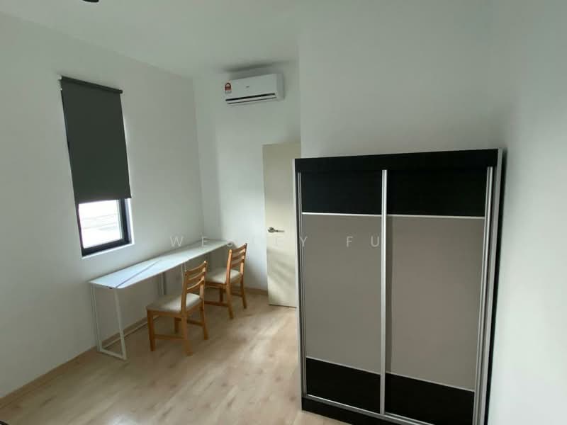Kondominium untuk Dijual di Parkhill Residence - Wesley Fu - Bedroom - PropertyGuru.com.my