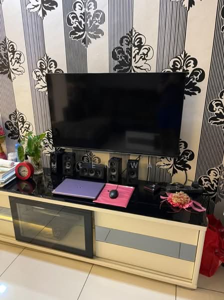 Condominium for Sale at Aman Heights Condominium - Helen Wan - Living Room - PropertyGuru.com.my