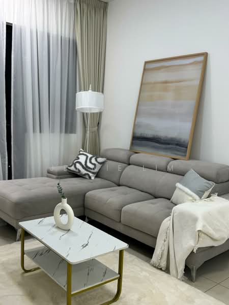 Servis Apartment untuk Disewa di NOVUM - Jennie Lim - Living Room - PropertyGuru.com.my