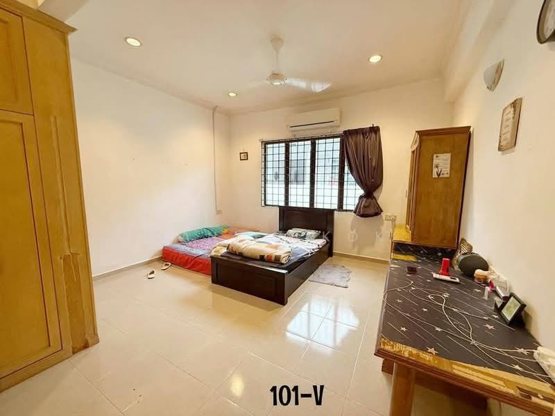 Semi-Detached House for Sale in Taman Chi Liung (Klang) - Daniel Kok - Bedroom - PropertyGuru.com.my